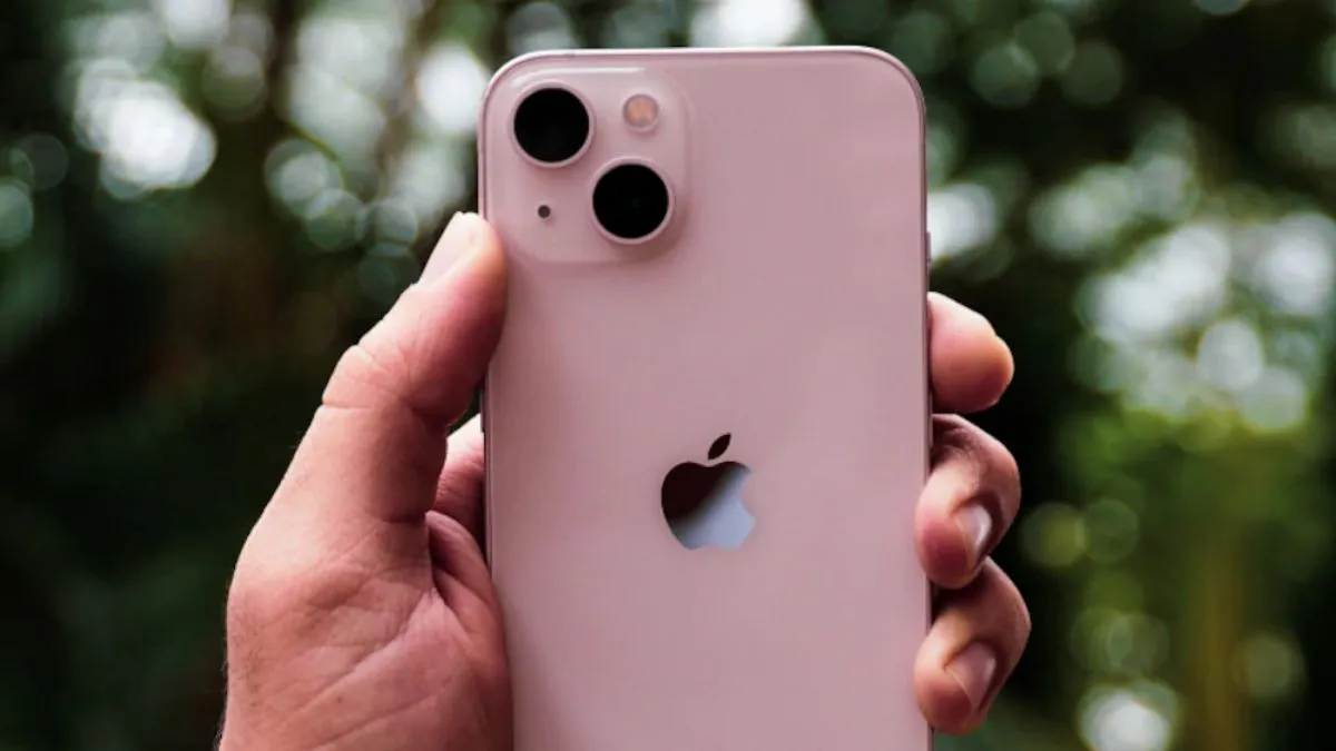 iPhone 14 पर Republic Day Sale में भारी छूट: जानिए कैसे करें फायदा 1 iPhone 14 256GB