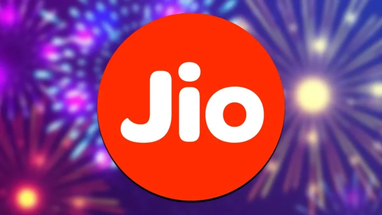 Jio ने साल के आखिरी महीने में कर दिया बड़ा खेल, BSNL को बीट करने के लिए लॉन्च कर दिया नया प्लान