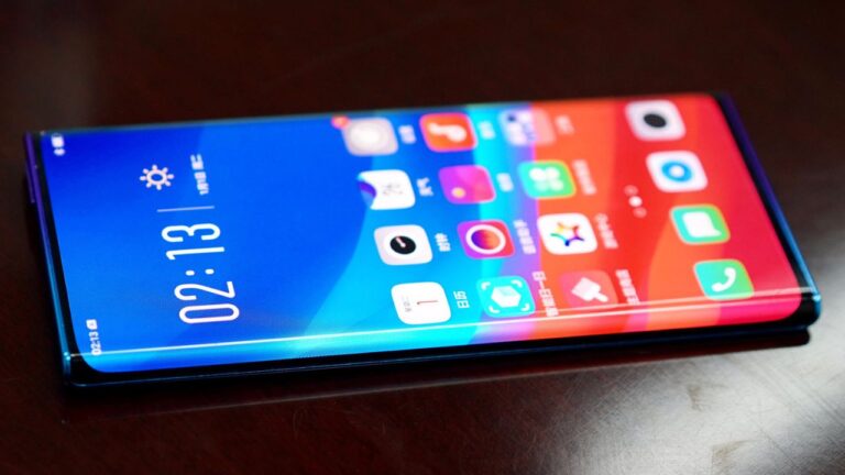 Curve Display Smartphone: पहली बार ₹15000 से कम कीमत में मिल रहा कर्व अमोलेड डिस्प्ले वाला 5G स्मार्टफोन, स्टोर खत्म होने से पहले करें ऑर्डर