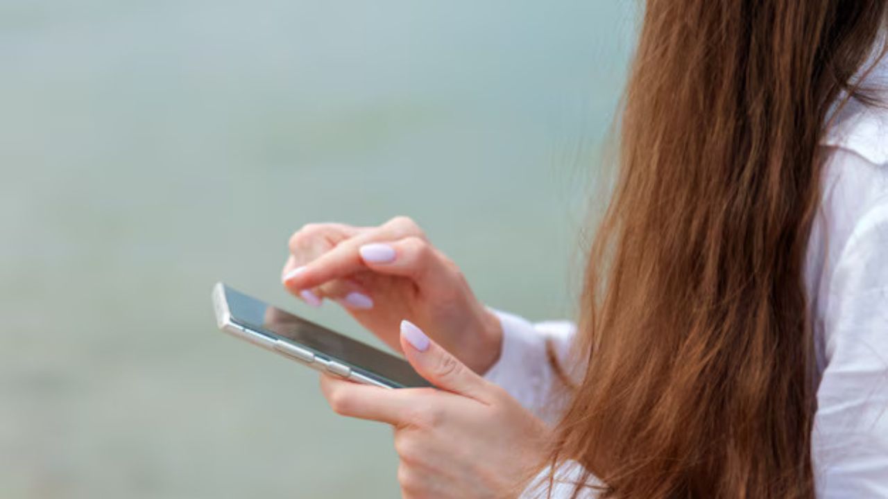 नए साल में नया स्मार्टफोन खरीदने से पहले ध्यान दें इन 5 महत्वपूर्ण बातों पर 1 नए साल में नया स्मार्टफोन खरीदने से पहले ध्यान दें इन 5 महत्वपूर्ण बातों पर