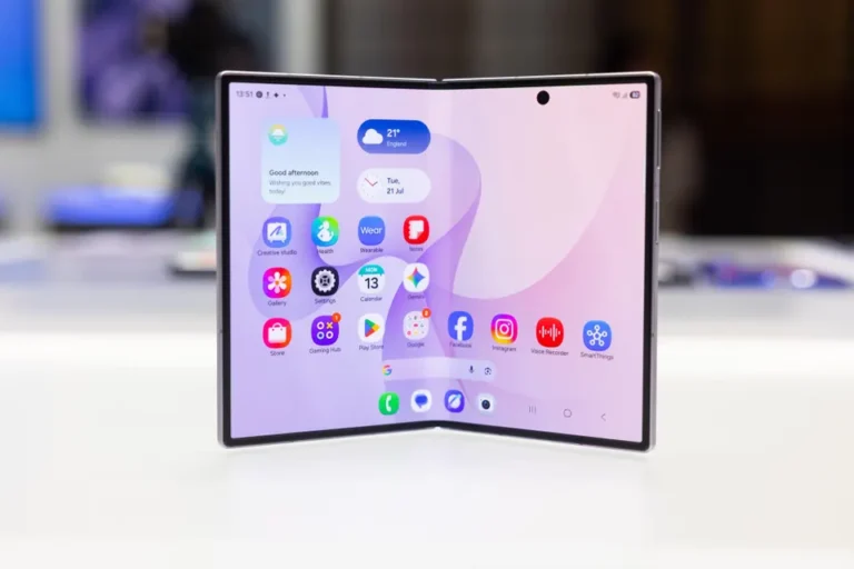 Samsung Galaxy Z Fold 8 Pre-Order Deal: Why Amazon Is Offering Better Value Than Samsung